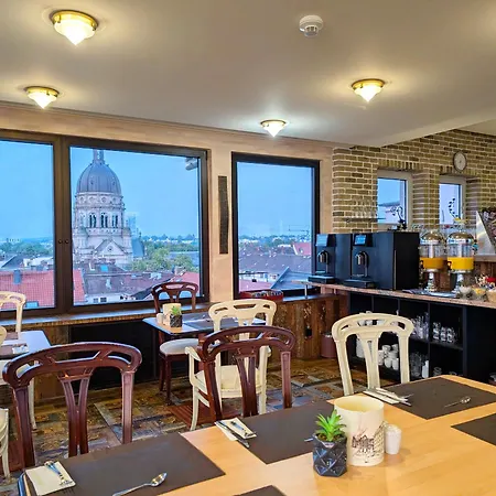 Hotel Mainzer Hof 3*