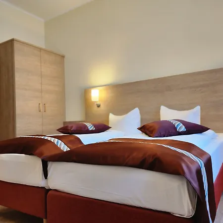 Mainzer Hof Hotel 3*