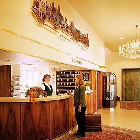 Hotel Mainzer Hof 3*